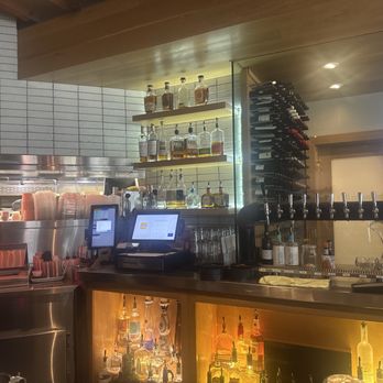Reunion Kitchen + Drink - New American Near Me - Laguna Beach, California Reunion Kitchen + Drink - New American Near Me - Laguna Beach, California