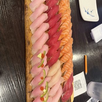 Show Sushi - Sushi pieces - Sushi Bars Near Me - San Dimas, California