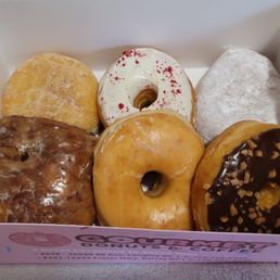 Half dozen! Half dozen!