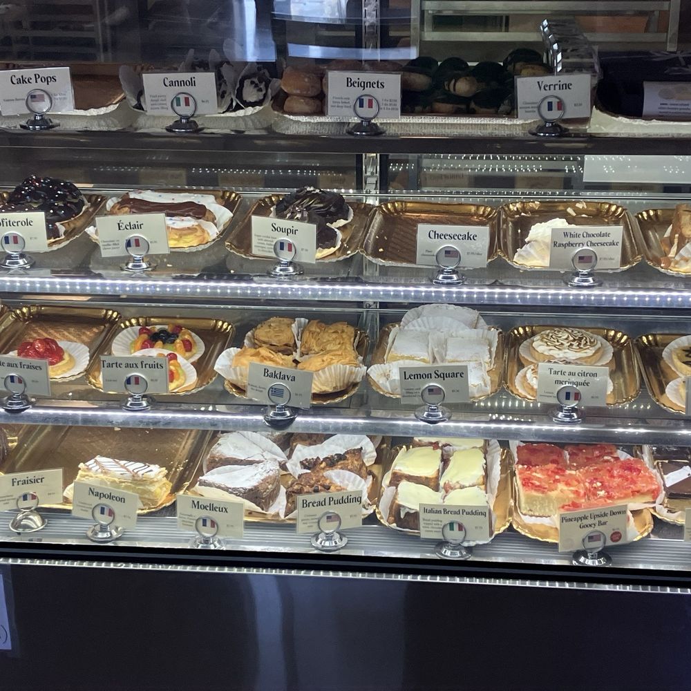 O Happy Bread - Pastries galore. - Bakeries Near Me - Pahrump, Nevada