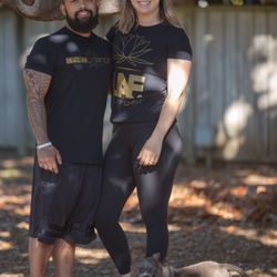 Team LitandFit - Meet your coaches. Coach Jo and Coach Julz