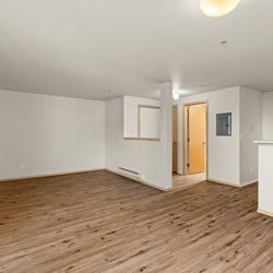 Westmall Terrace - Studio - Deluxe - 542 sq ft