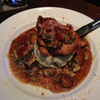 Yard House - Parmesan crusted chicken - New American Near Me - Boca Raton, Florida Yard House - Parmesan crusted chicken - New American Near Me - Boca Raton, Florida