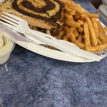 Siri's Casino - Patty melt - Casinos Near Me - Reno, Nevada Siri's Casino - Patty melt - Casinos Near Me - Reno, Nevada