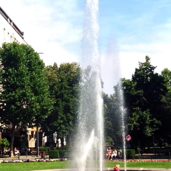 Prager Platz - Public Plazas Near Me - Berlin, BE