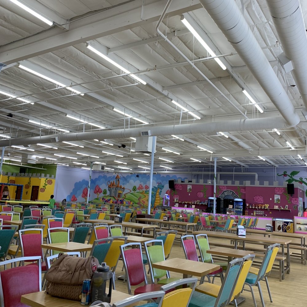 Kids Empire Mesa - Sitting Area - Kids Activities Near Me - Mesa, Arizona Kids Empire Mesa - Sitting Area - Kids Activities Near Me - Mesa, Arizona