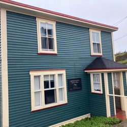 Artisan Inn and Vacation Homes - Barbour House