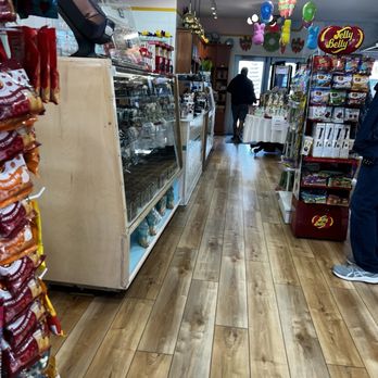 Wee R Sweetz - Desserts Near Me - North Myrtle Beach, South Carolina Wee R Sweetz - Desserts Near Me - North Myrtle Beach, South Carolina