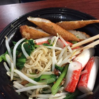 Top Restaurant - Indonesian crab noodle seperate soup. - Indonesian Near Me - Pasadena, California Top Restaurant - Indonesian crab noodle seperate soup. - Indonesian Near Me - Pasadena, California