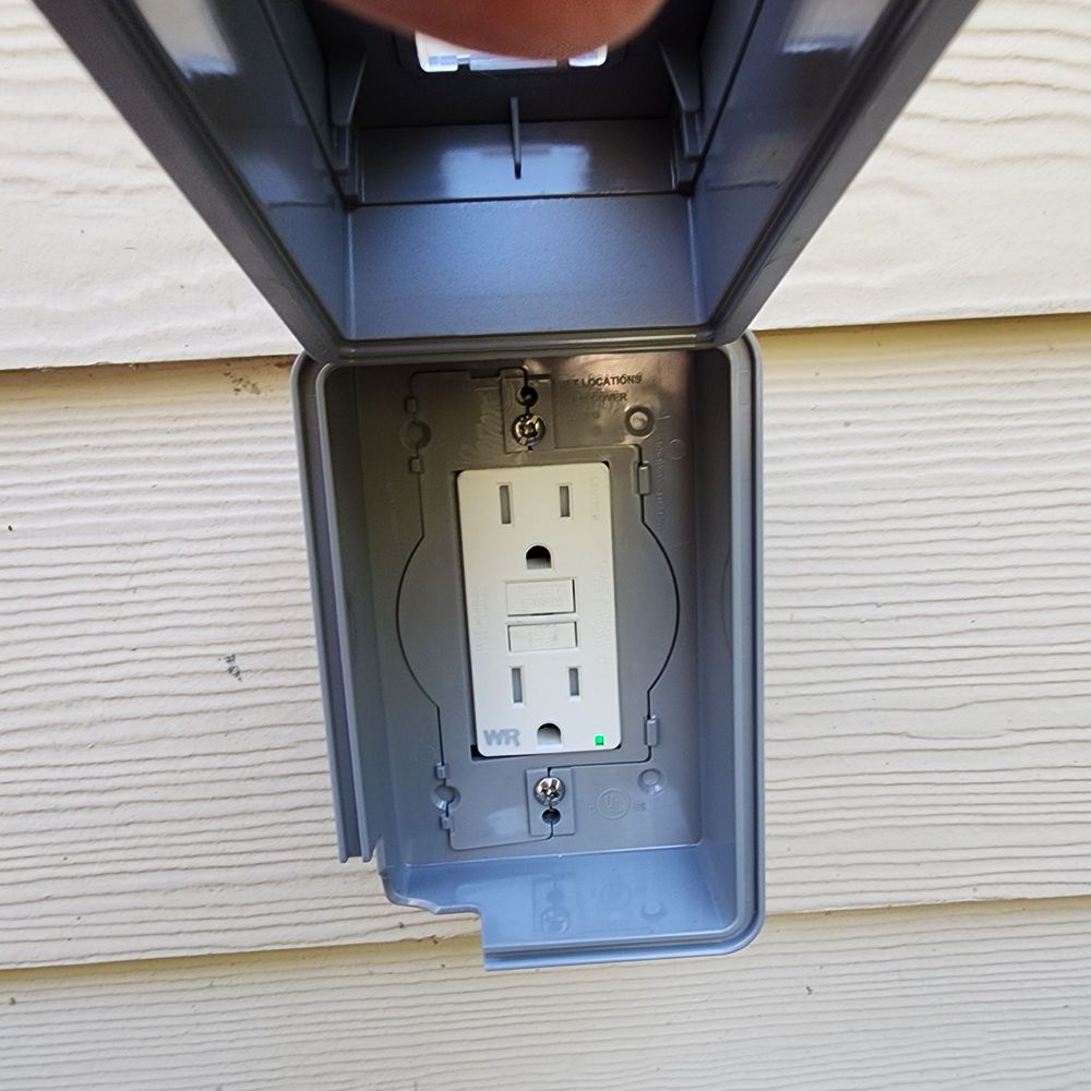Slide of Elovolt Electrical Contractor