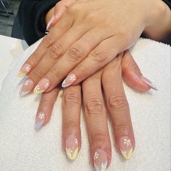 Pro Nails & Spa - Nail Salons Near Me - Costa Mesa, California