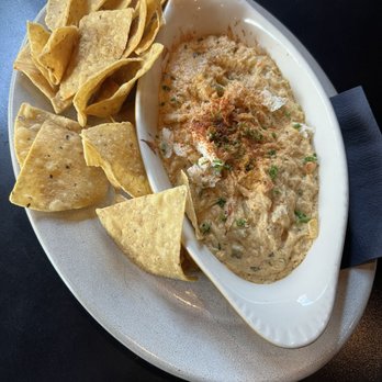 Joe Theismann's Restaurant - BROILED CHESAPEAKE CRAB DIP - American Near Me - Alexandria, Virginia Joe Theismann's Restaurant - BROILED CHESAPEAKE CRAB DIP - American Near Me - Alexandria, Virginia