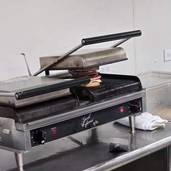 Ellie's Deli - Toasted sandwich - Delis Near Me - Antioch, Illinois Ellie's Deli - Toasted sandwich - Delis Near Me - Antioch, Illinois