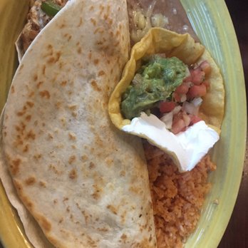 Toro Z - Chicken fajita quesadillas - Mexican Near Me - Zionsville, Indiana