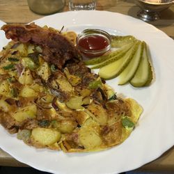 Schwarzes Café - Farmers Omelette