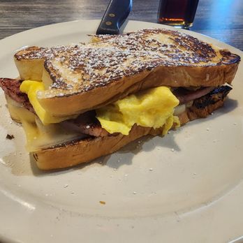 Fork and Spoon - Monte Cristo French Toast - New American Near Me - New Braunfels, Texas Fork and Spoon - Monte Cristo French Toast - New American Near Me - New Braunfels, Texas