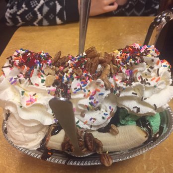 Holsten's - Banana royal sundae - Candy Stores Near Me - Bloomfield, New Jersey