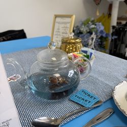 The Chic Teacup
