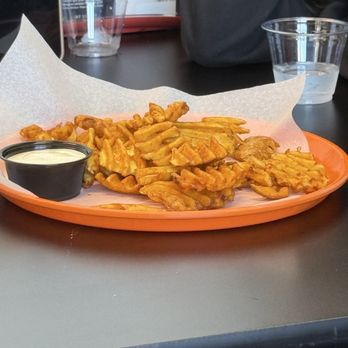 Bizza - SEASONED WAFFLE FRIES - Vegan Near Me - San Mateo, California Bizza - SEASONED WAFFLE FRIES - Vegan Near Me - San Mateo, California