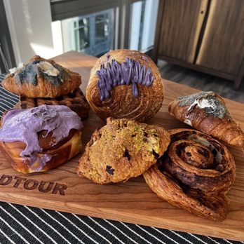 Toimoi Bakery - Bakeries Near Me - Chantilly, Virginia Toimoi Bakery - Bakeries Near Me - Chantilly, Virginia