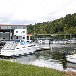 Lakeshore Marina