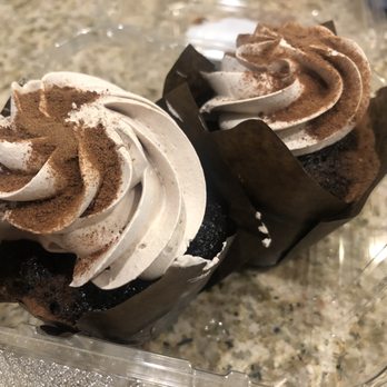 Cafe 86 - Milo cupcakes - Desserts Near Me - Las Vegas, Nevada Cafe 86 - Milo cupcakes - Desserts Near Me - Las Vegas, Nevada
