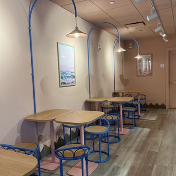 Poke House Brickell - Inside - Poke Near Me - Miami, Florida Poke House Brickell - Inside - Poke Near Me - Miami, Florida