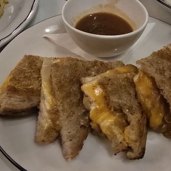 Fete - French Onion Grilled Cheese, - New American Near Me - Honolulu, Hawaii