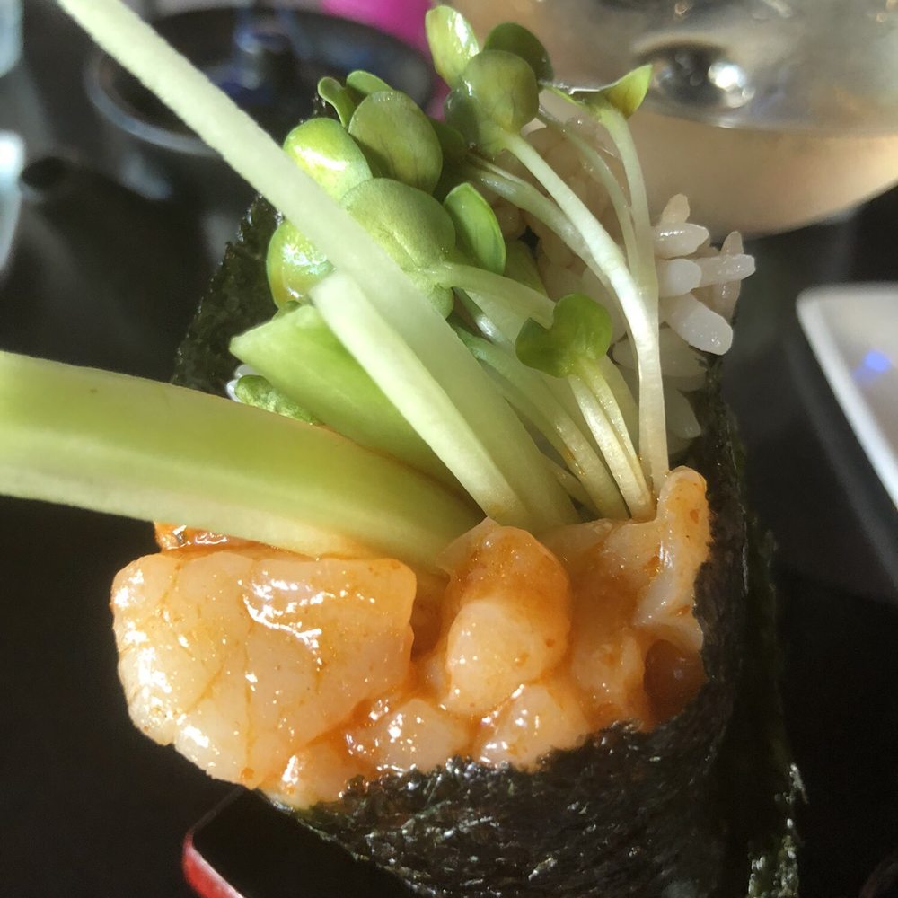 Tadashi - Spivey Scallop hand roll - Sushi Bars Near Me - Bee Cave, Texas Tadashi - Spivey Scallop hand roll - Sushi Bars Near Me - Bee Cave, Texas