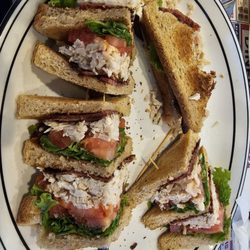 Turkey club with turkey bacon