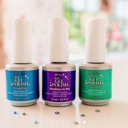 Through The Looking Glass Hair & Beauty - We use all branded products