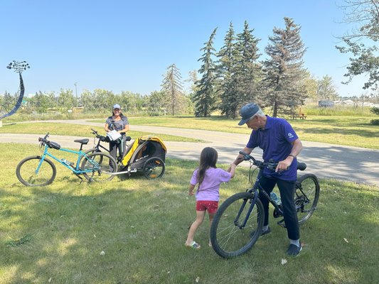 Joe’s Garage Bicycle Rental and Repair by null