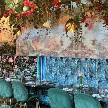 La Vie - Cocktail Bars Near Me - Washington, DC, District of Columbia