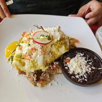 RJ Skillets - Chilaquiles - Mexican Near Me - Portland, Oregon