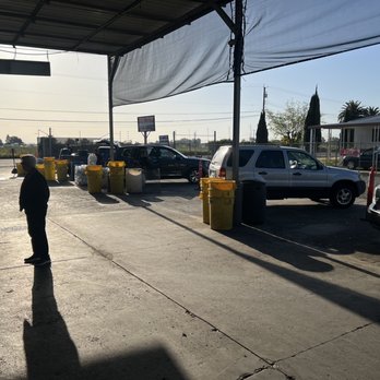 D C Metals & Recycling - Recycling Center Near Me - North Highlands, California