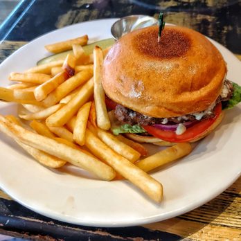 Redwood Cafe - American Near Me - Cotati, California Redwood Cafe - American Near Me - Cotati, California