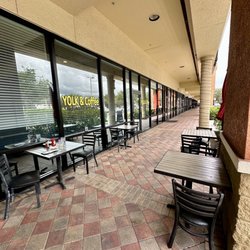 yolk cafe - Patio Dining