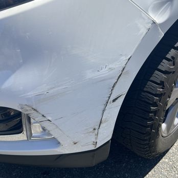 Gerber Collision & Glass - Damage left front - Body Shops Near Me - Goleta, California Gerber Collision & Glass - Damage left front - Body Shops Near Me - Goleta, California