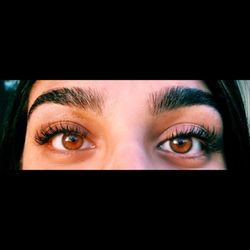 Lashes by Leandra