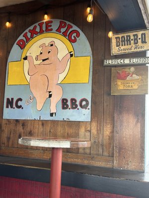 Dixie Pig Bar-B-Q by null