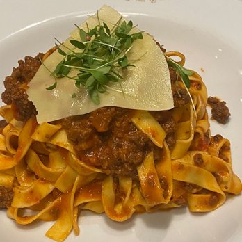 Narbona Coconut Grove - Ragú pasta riquísima - Wine Bars Near Me - Miami, Florida Narbona Coconut Grove - Ragú pasta riquísima - Wine Bars Near Me - Miami, Florida