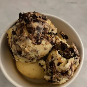 Emack and Bolio's - Stoney's Dream & Space Cake from Emack and Bolio's - Ice Cream & Frozen Yogurt Near Me - New York, New York