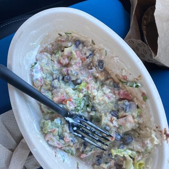 Chipotle Mexican Grill - Veggie Bowl - Mexican Near Me - Fayetteville, North Carolina Chipotle Mexican Grill - Veggie Bowl - Mexican Near Me - Fayetteville, North Carolina