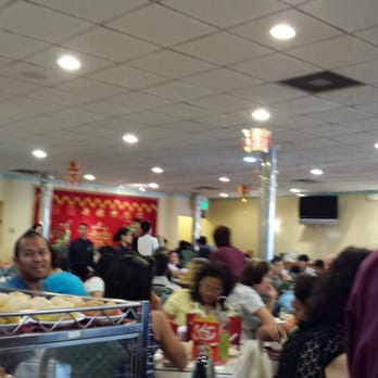 Star Kitchen - Trays coming around with yummy eats. - Dim Sum Near Me - Denver, Colorado Star Kitchen - Trays coming around with yummy eats. - Dim Sum Near Me - Denver, Colorado