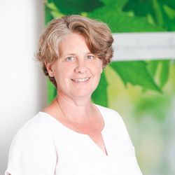 Osteoversum - Zentrum für Osteopathie | Hamburg Hamm - Anne Kelz
- Osteopathie
- Kinderosteopathie