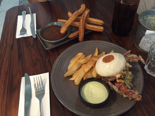 The Replacement - Lodge & Kitchen by null