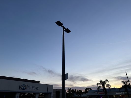 Crunch Fitness - Fountain Valley by null