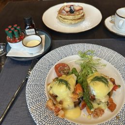 Maine Lobster Benedict