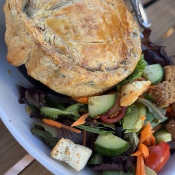 The Social Kitchen & Libations - Chicken Pot Pie - Restaurants Near Me - Minnetonka, Minnesota The Social Kitchen & Libations - Chicken Pot Pie - Restaurants Near Me - Minnetonka, Minnesota