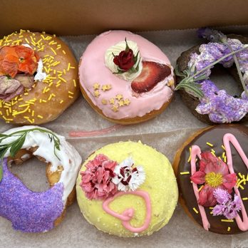 Glazed Doughnuts - Mother's Day donuts 2025 - Bakeries Near Me - Hampton, Virginia